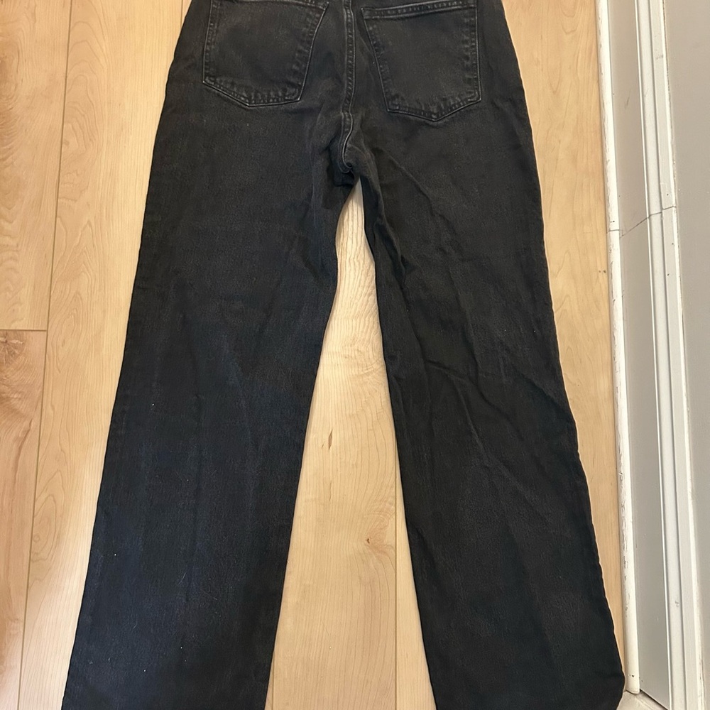 Abercrombie Curve Love Black 90s Relaxed High Rise Jeans - Picture 2 of 4